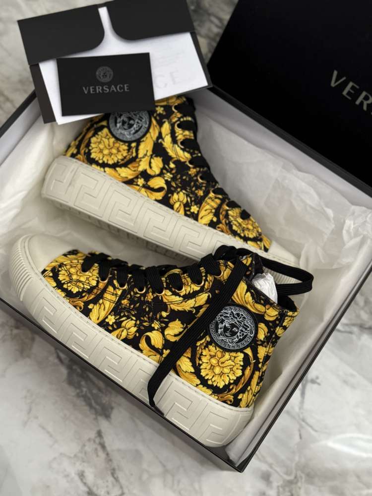 Versace damske tenisky velkost 38,5