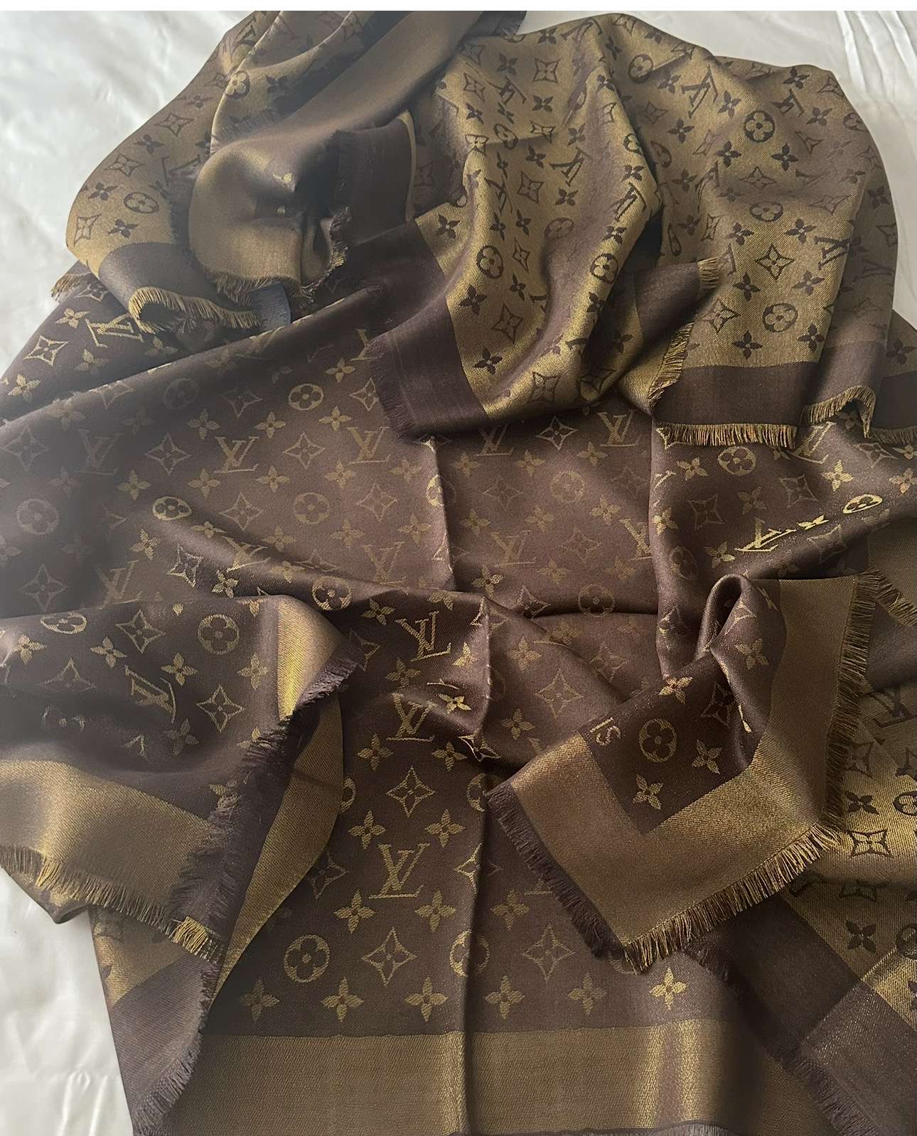 Nová šatka Louis Vuitton model lesk M75122 hnedá