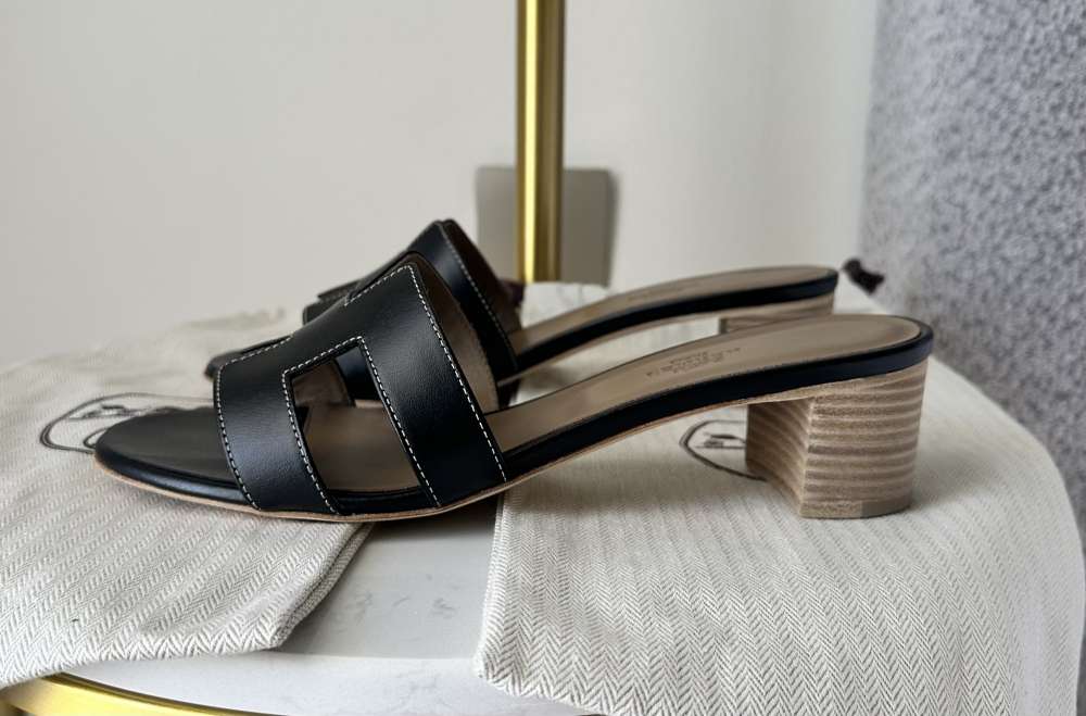 Nové šľapky HERMES model OASIS