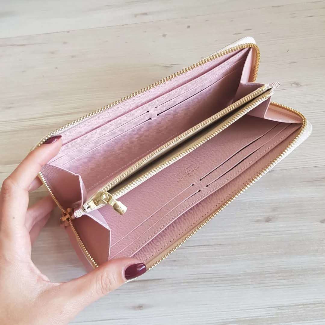 Louis Vuitton Clemence