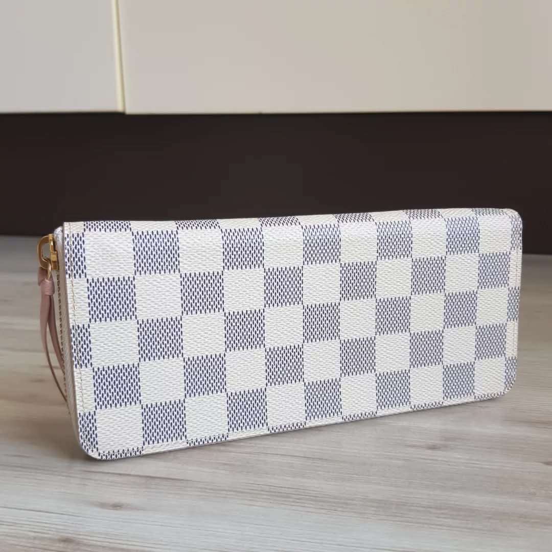 Louis Vuitton Clemence