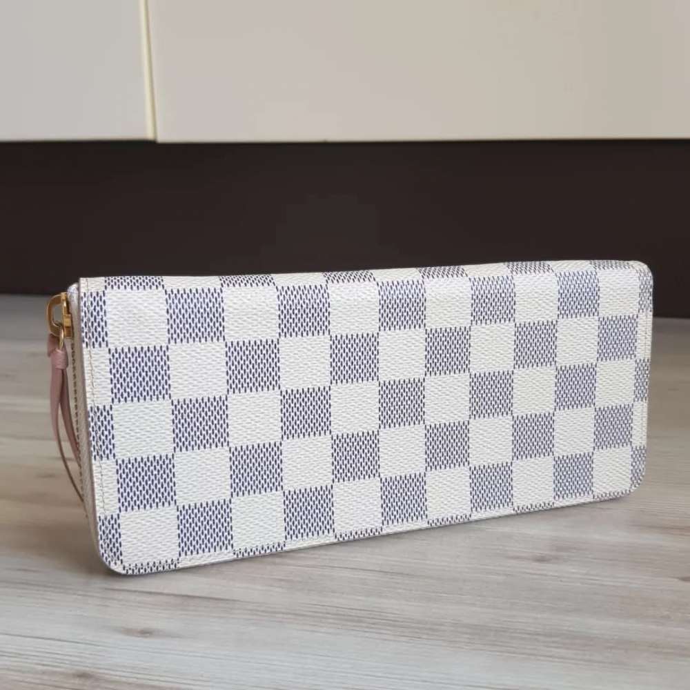 Louis Vuitton Clemence