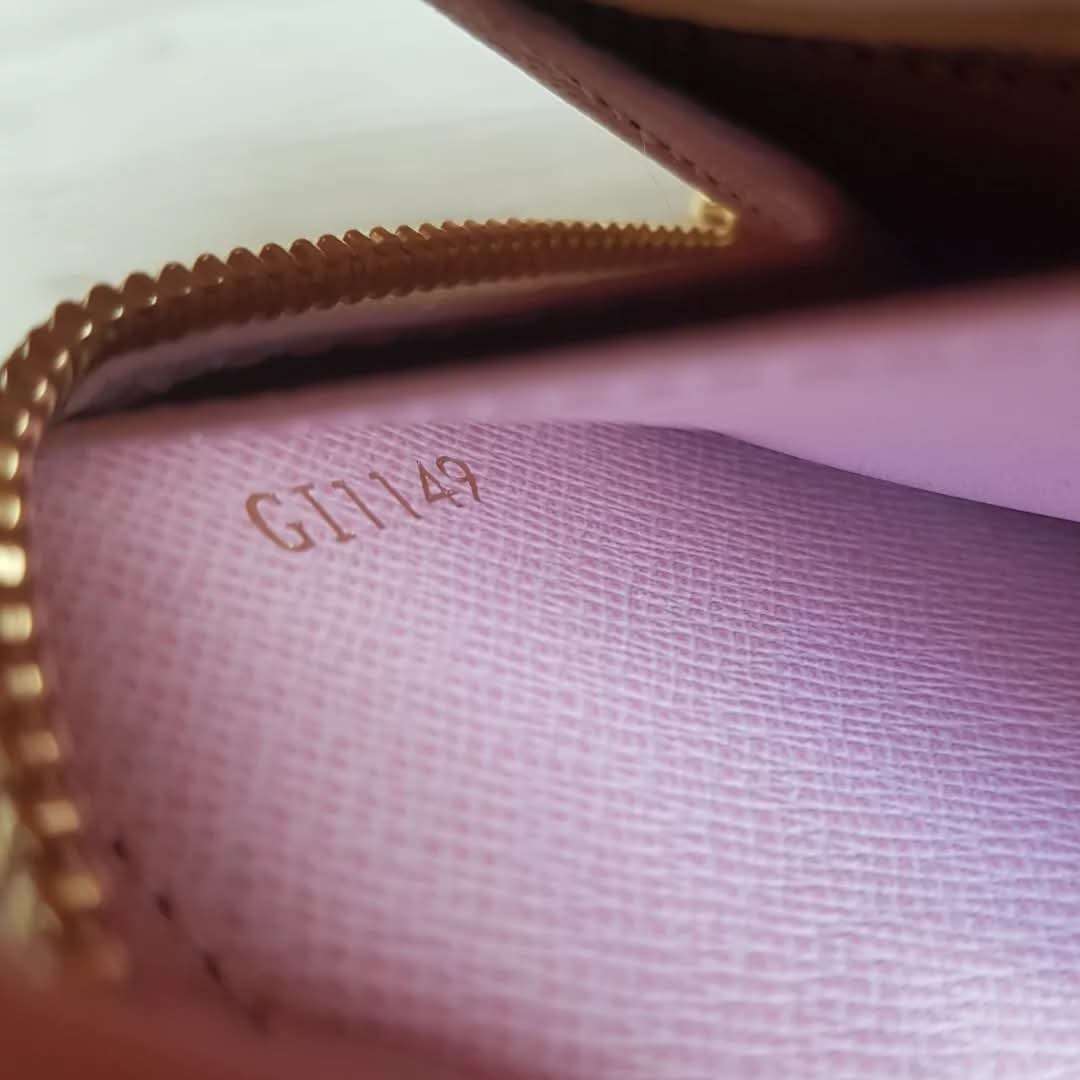 Louis Vuitton Clemence