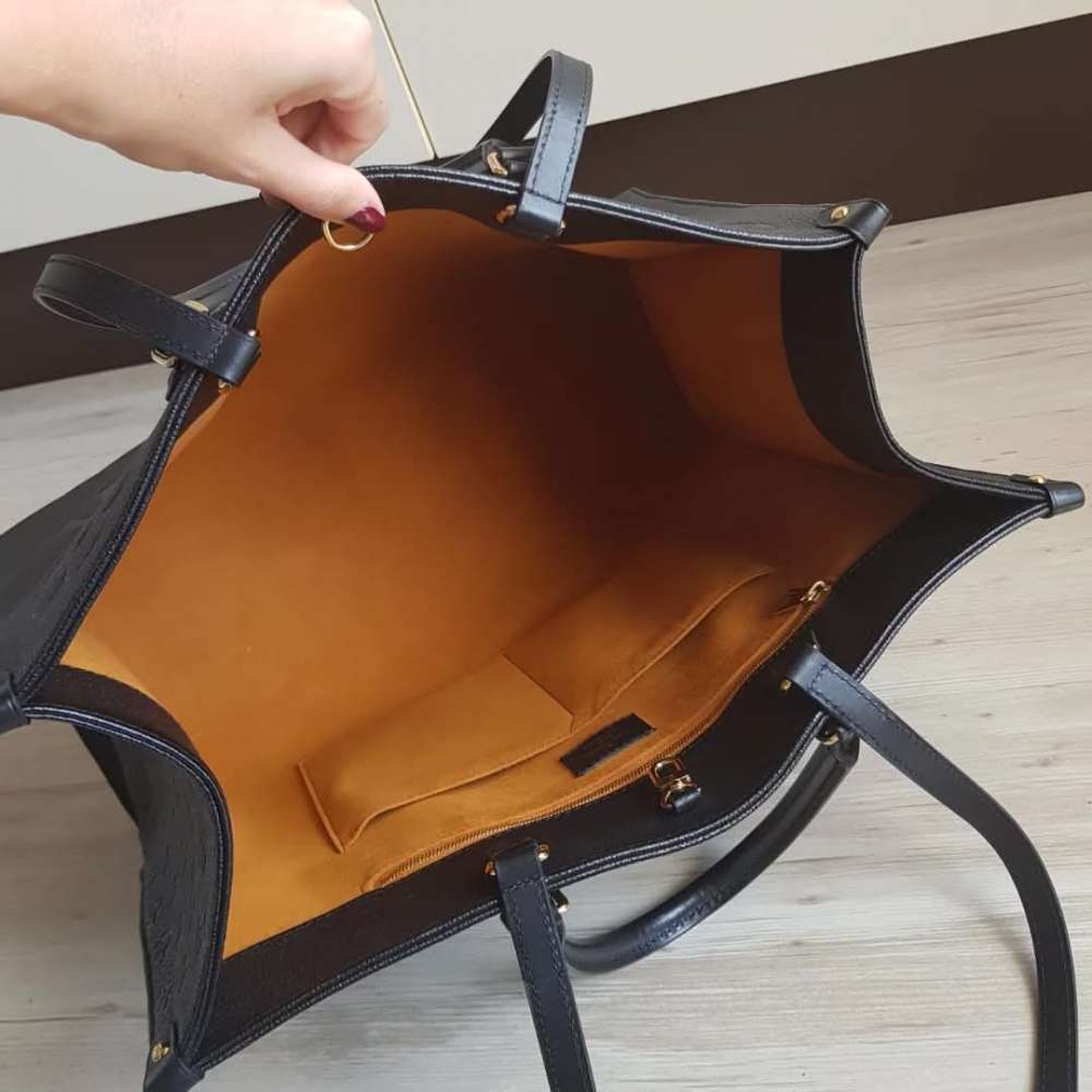 Louis Vuitton OnTheGo GM