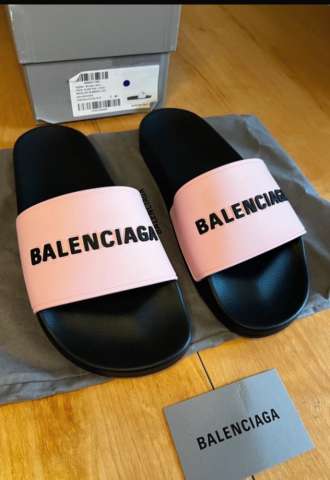 https://vipluxury.sk/Balenciaga šľapky