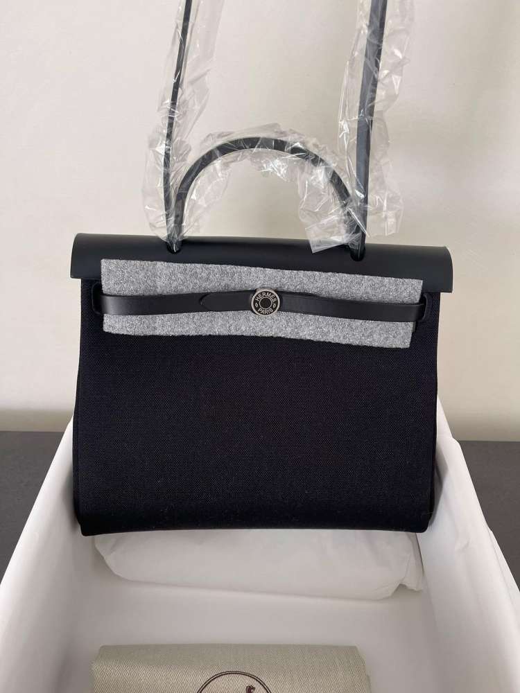 Hermes Herbag 31