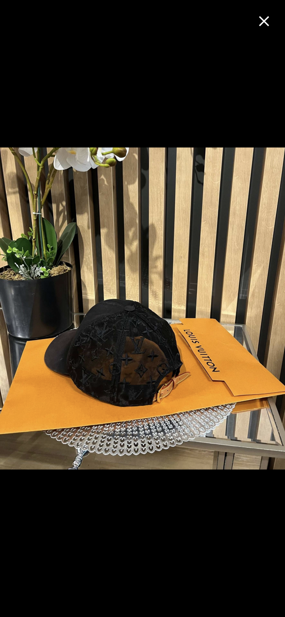 Louis Vuitton šiltačka