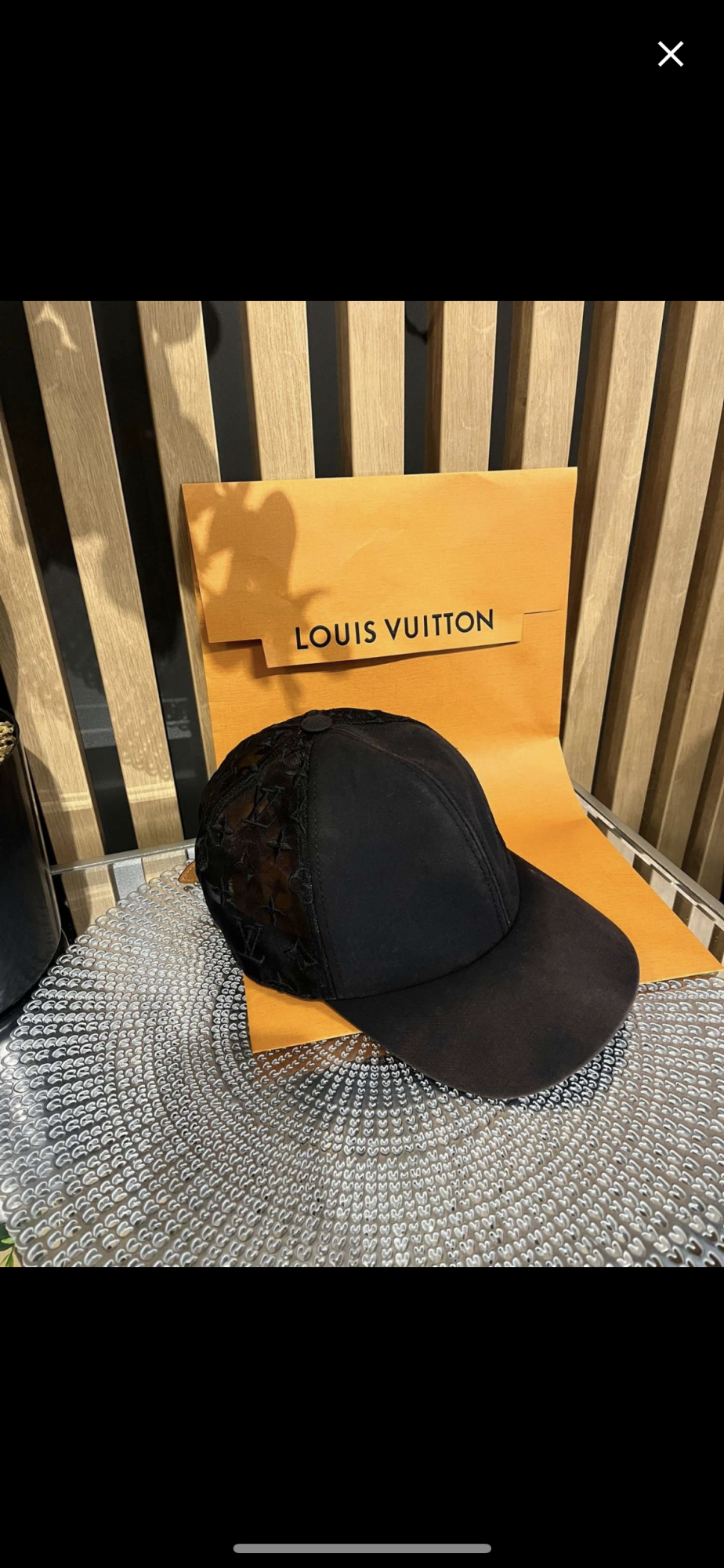 Louis Vuitton šiltačka
