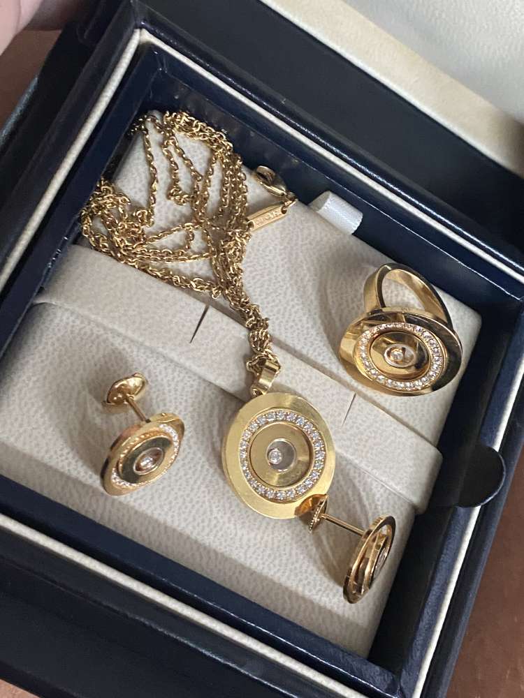 Chopard Happy spirit diamond  18 k