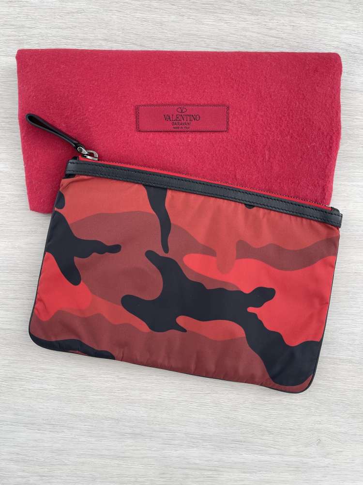 VALENTINO GARAVANI POCHETKA