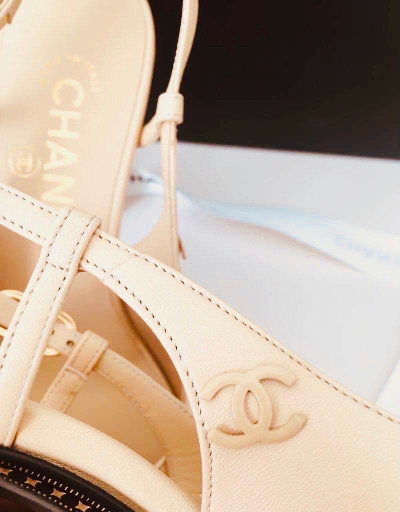 CHANEL