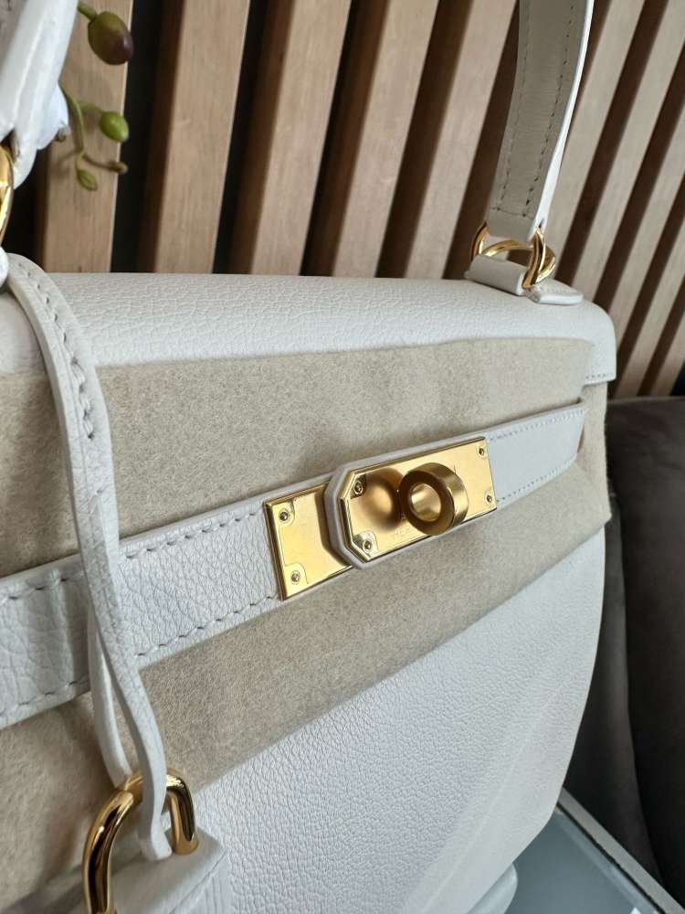 Hermes Kelly 28