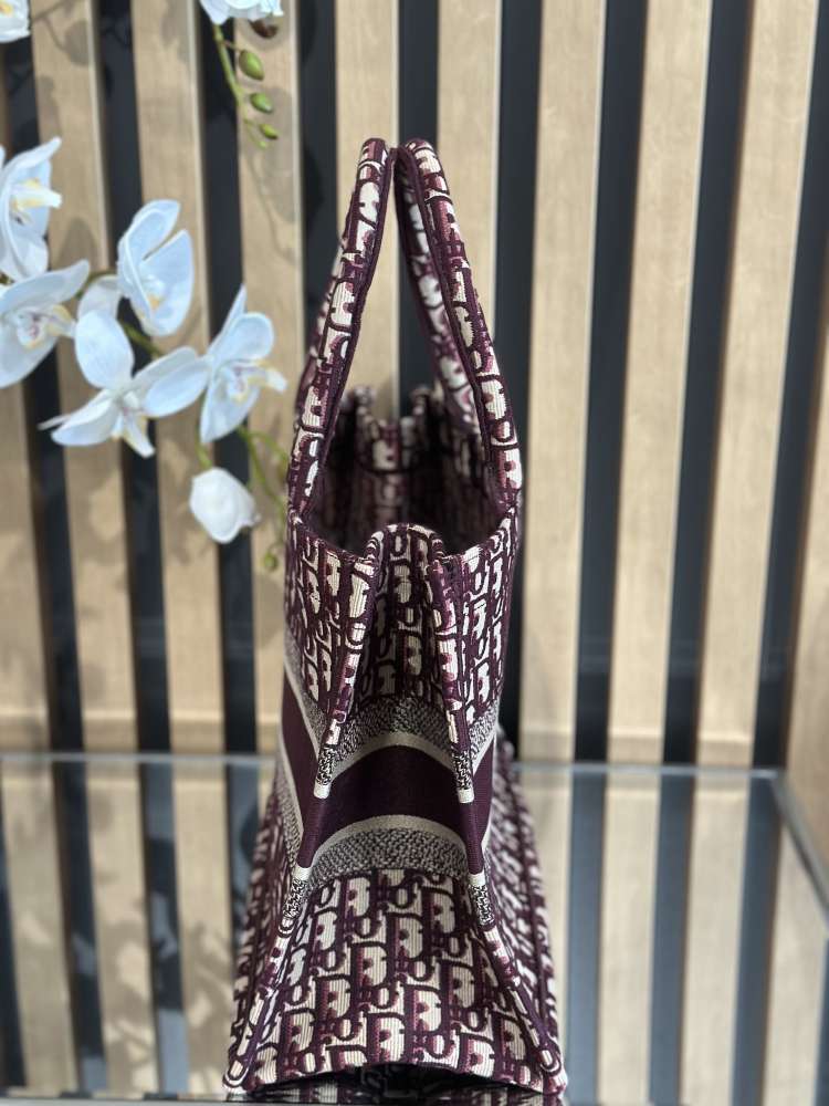 Dior tote bag