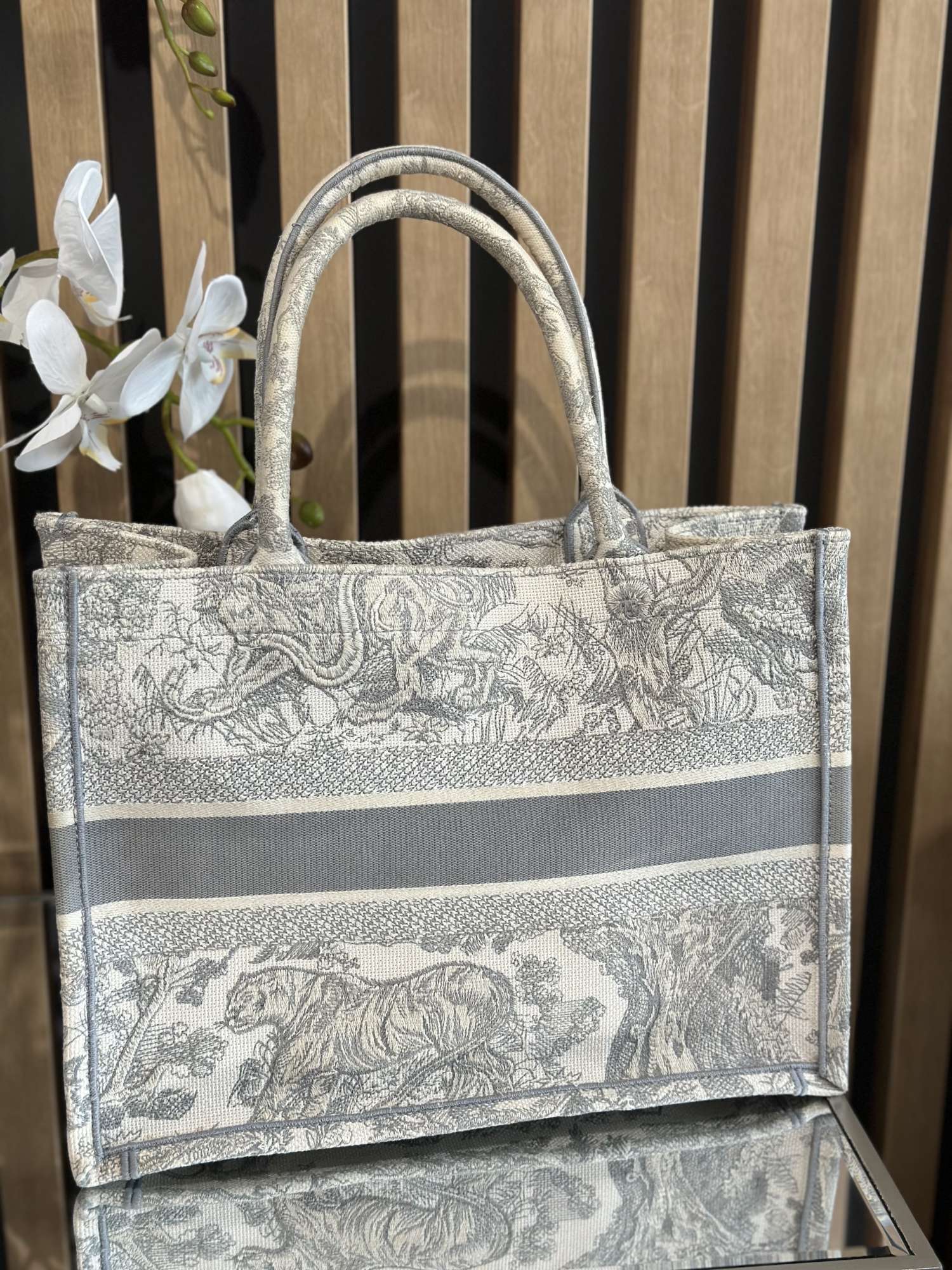 Dior tote bag