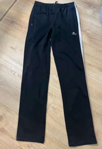 https://vipluxury.sk/Balenciaga tepláky