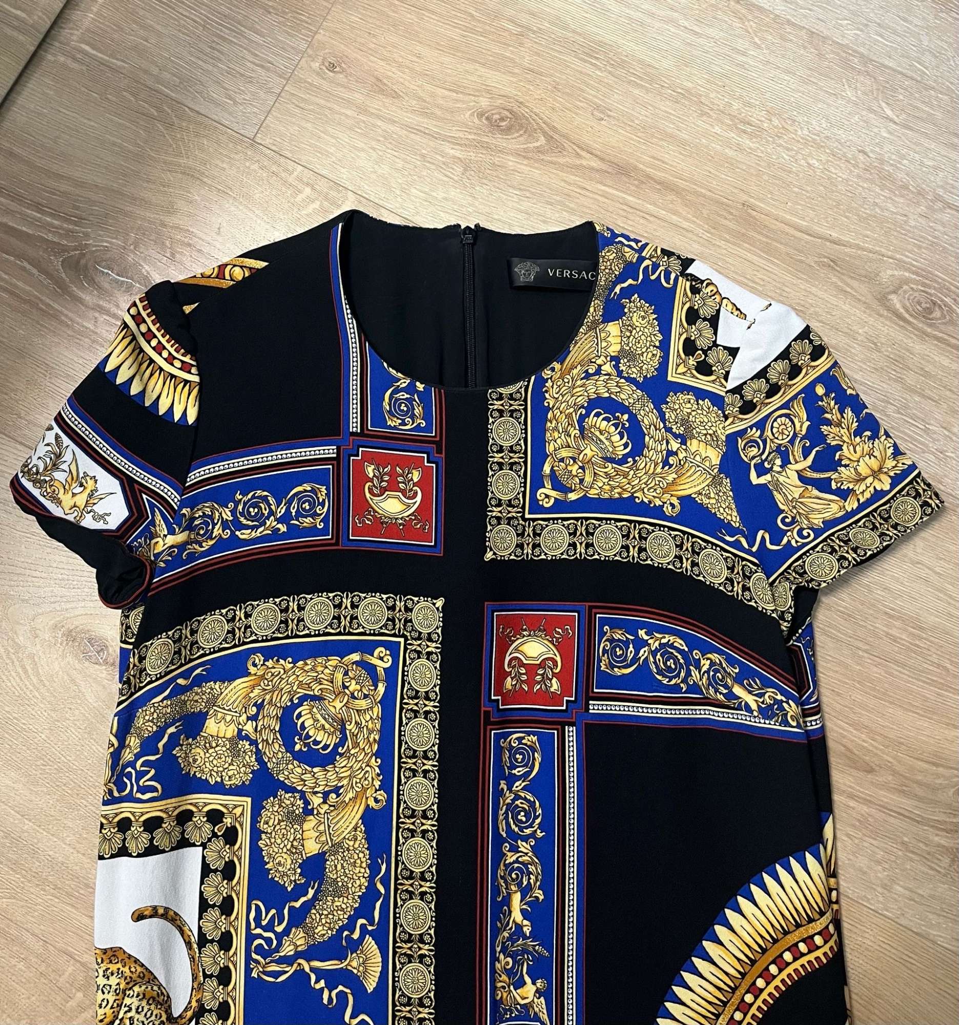 Versace šaty