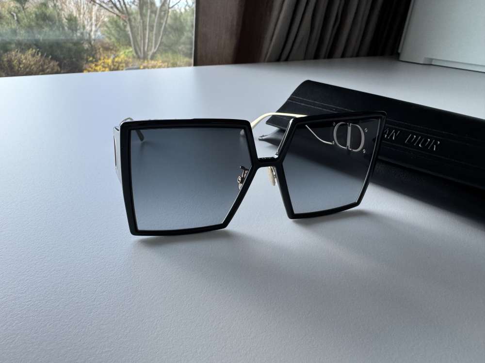 Dior Montaigne brýle