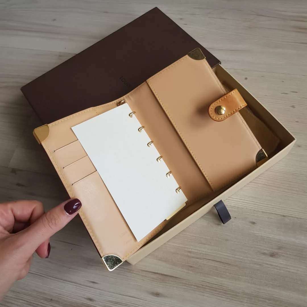 Louis Vuitton Agenda