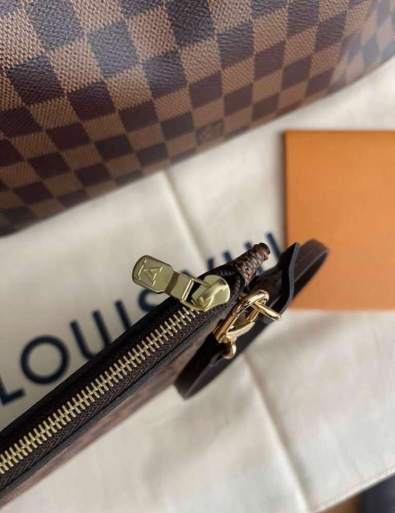 Louis Vuitton neverfull