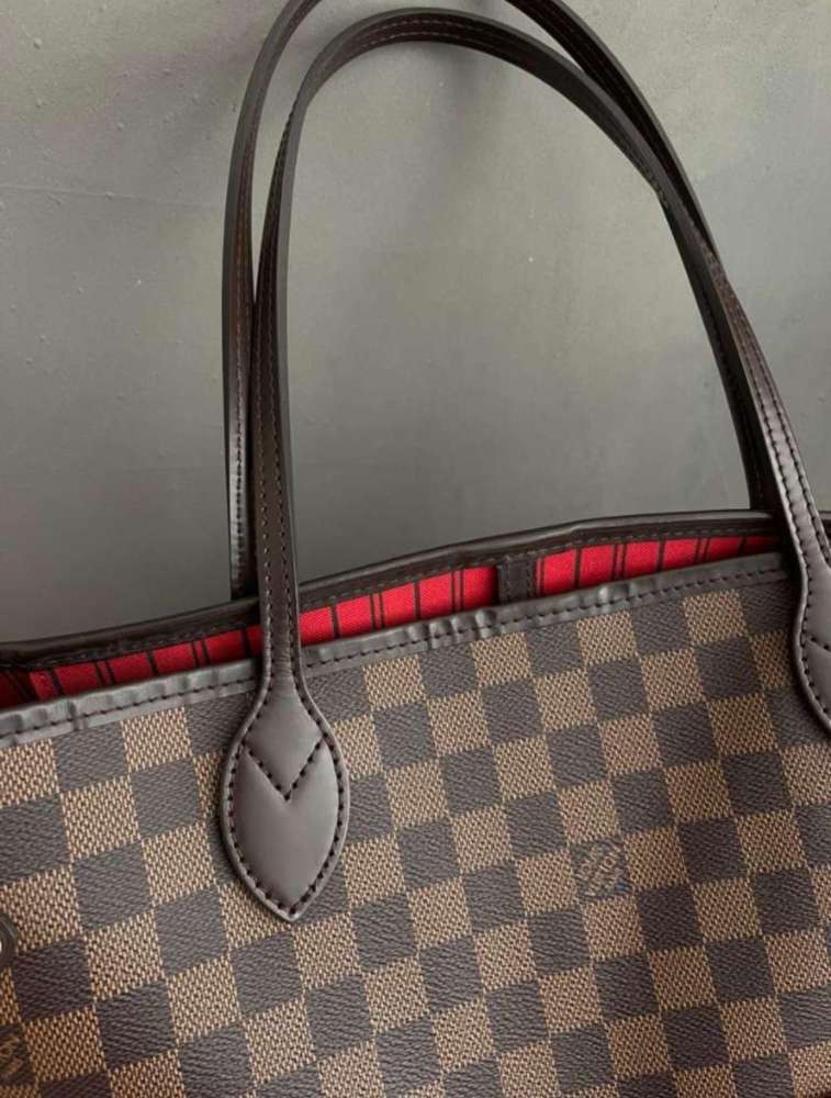 Louis Vuitton neverfull