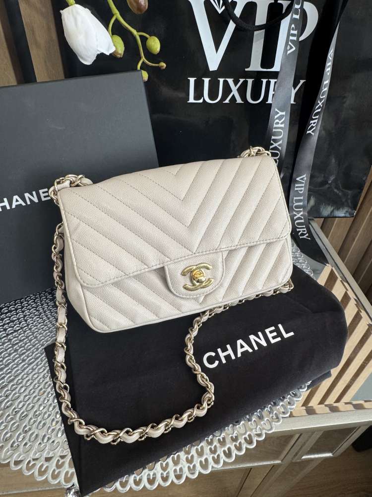 Chanel mini flap kabelka