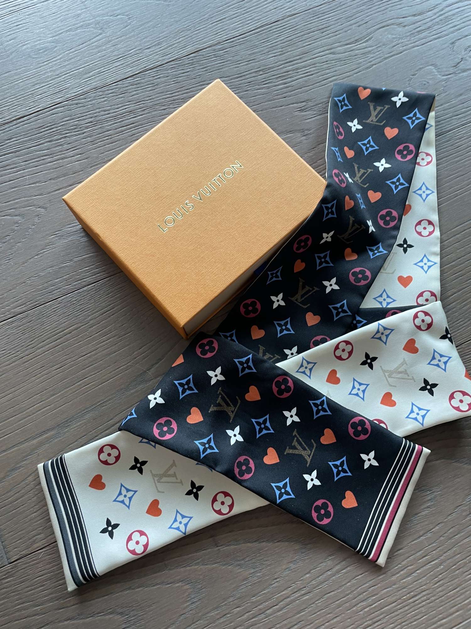 Louis vuitton bandana