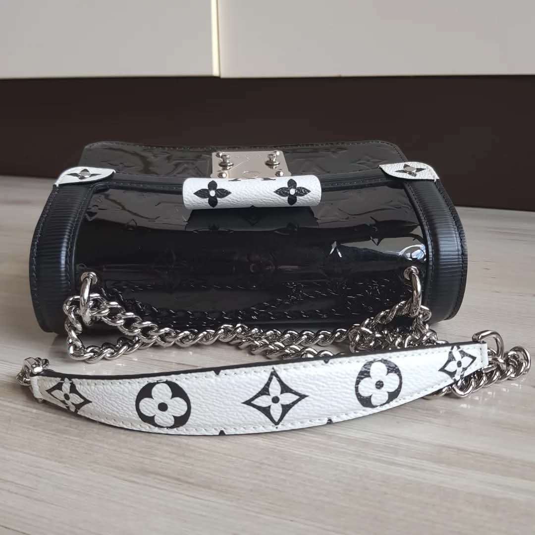 Louis Vuitton Wynwood