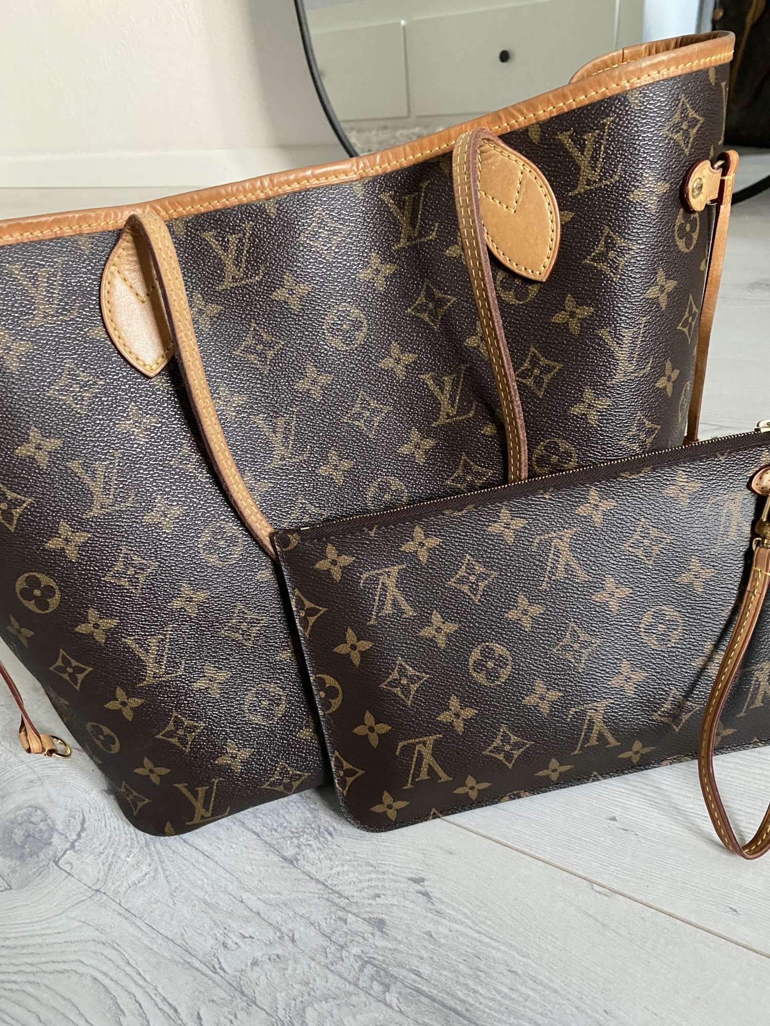 Louis Vuitton neverfull mm