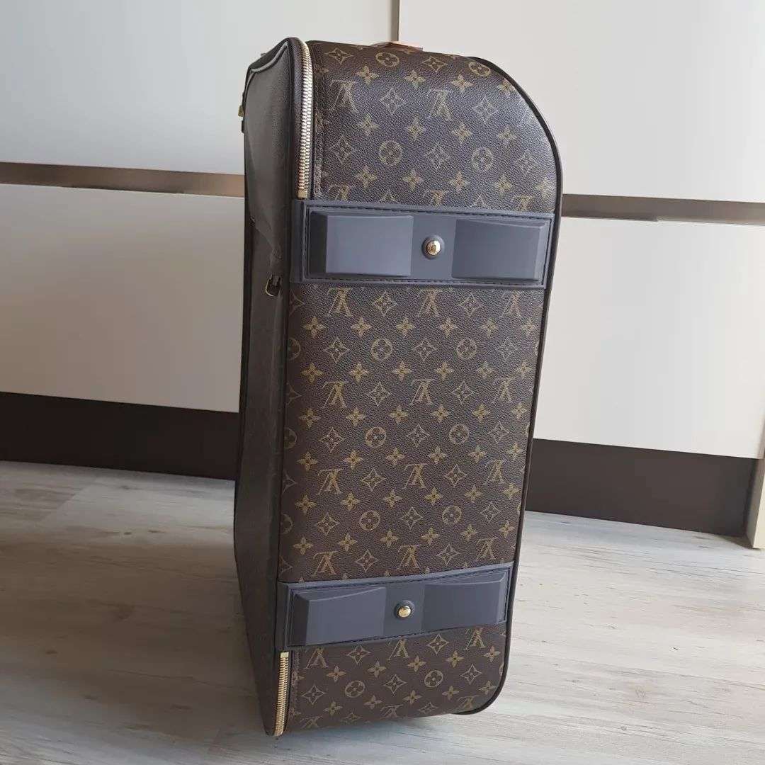 Louis Vuitton Pegase 70