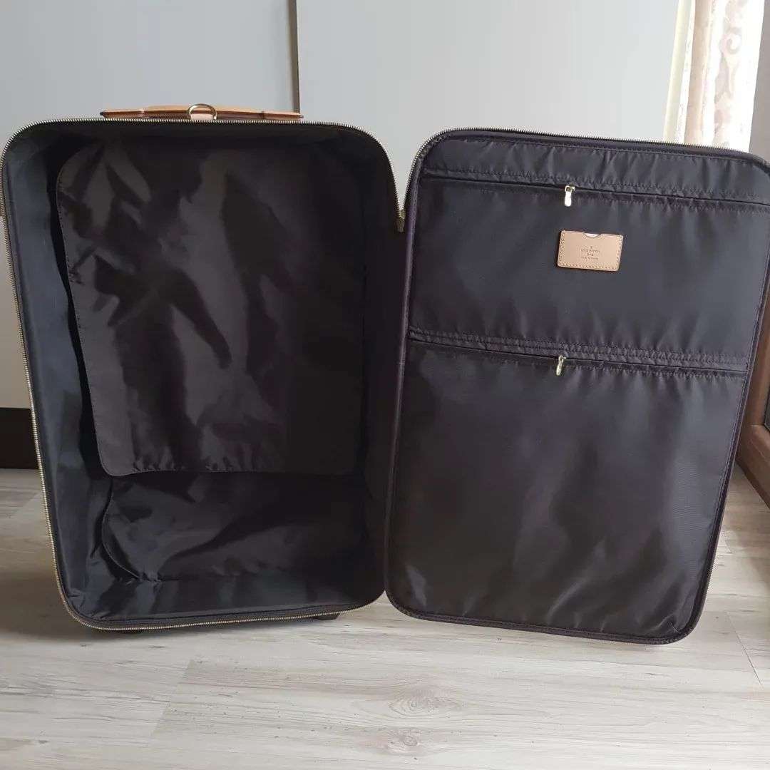 Louis Vuitton Pegase 70