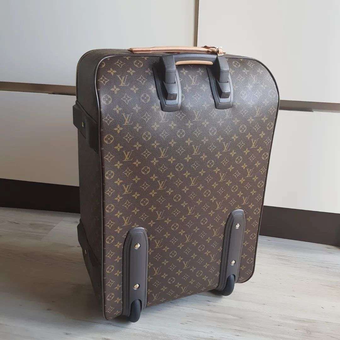 Louis Vuitton Pegase 70