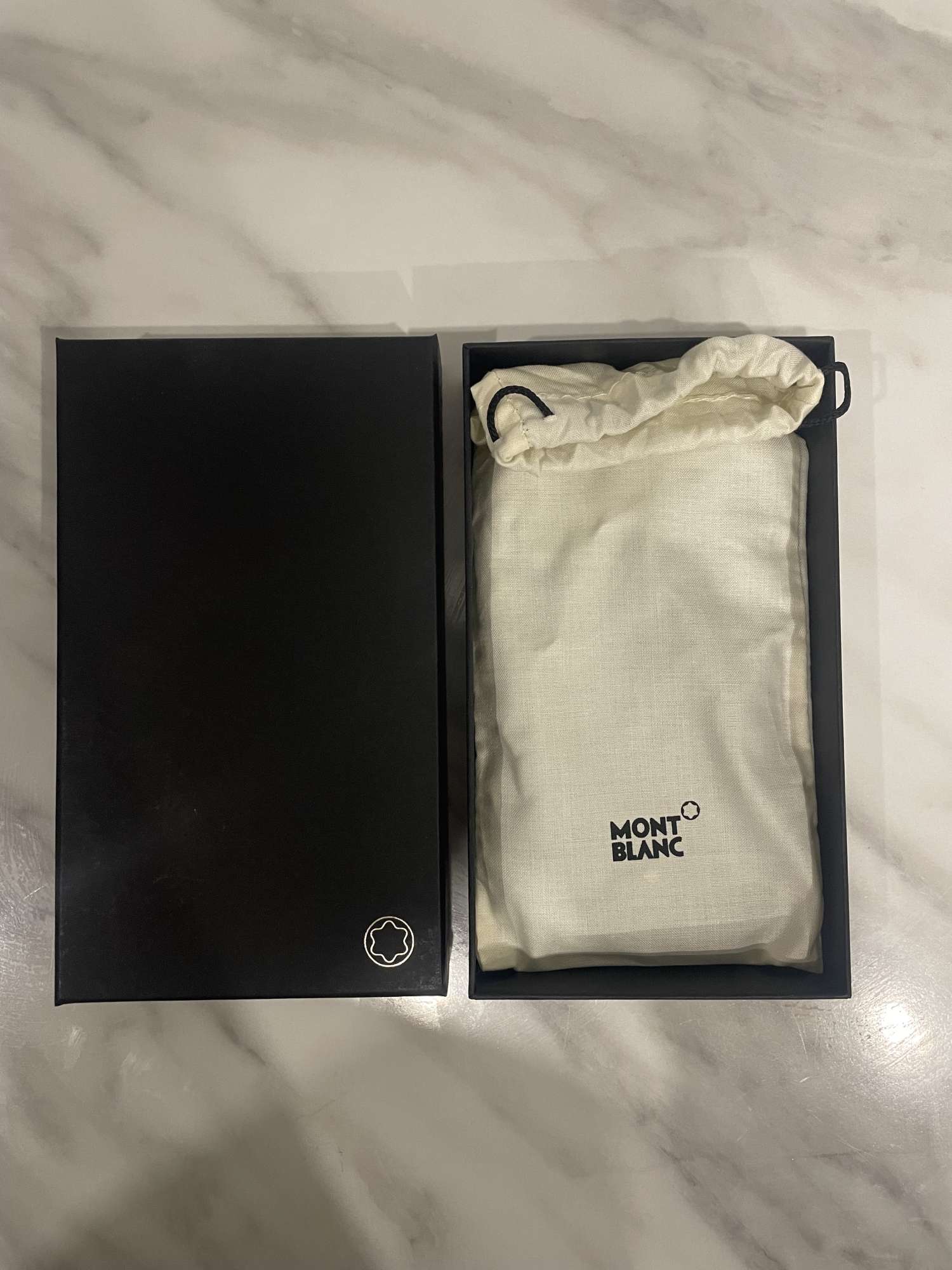 Mont Blanc Kryt na mobil