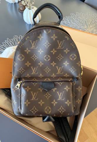 https://vipluxury.sk/LV Palm Springs