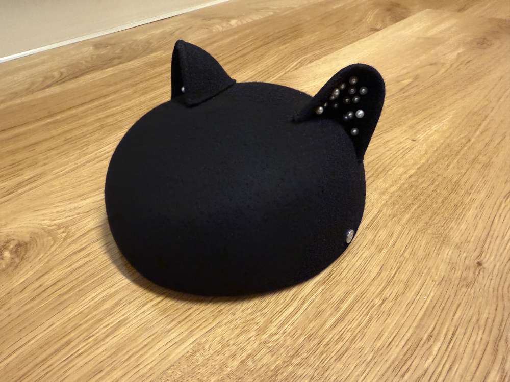 Klobucik Karl Lagerfeld