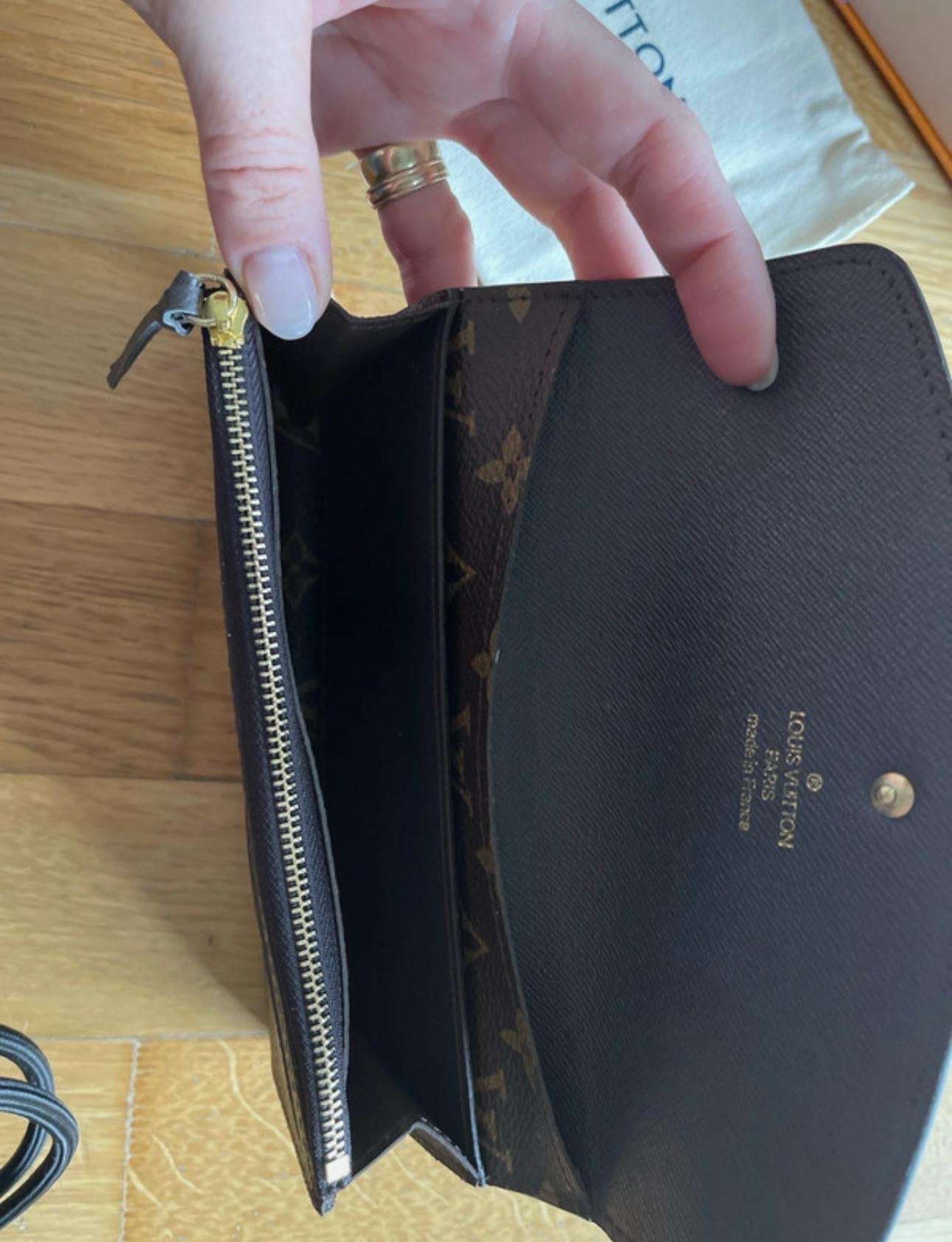 Lozis Vuitton peňaženka