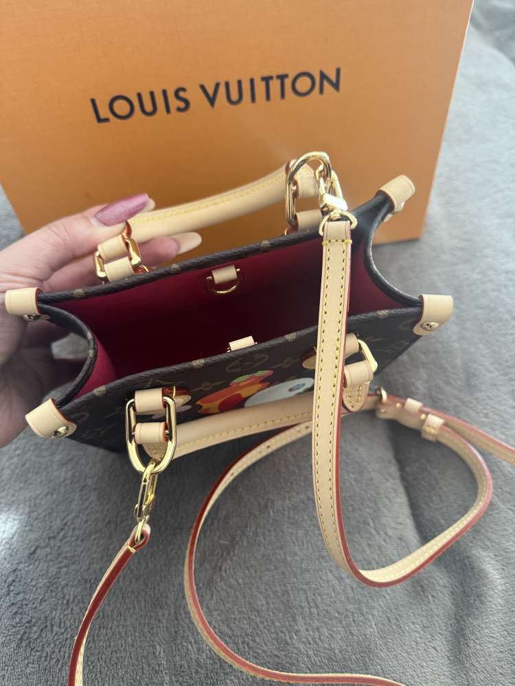 Louis Vuitton x Murakami OnTheGo BB