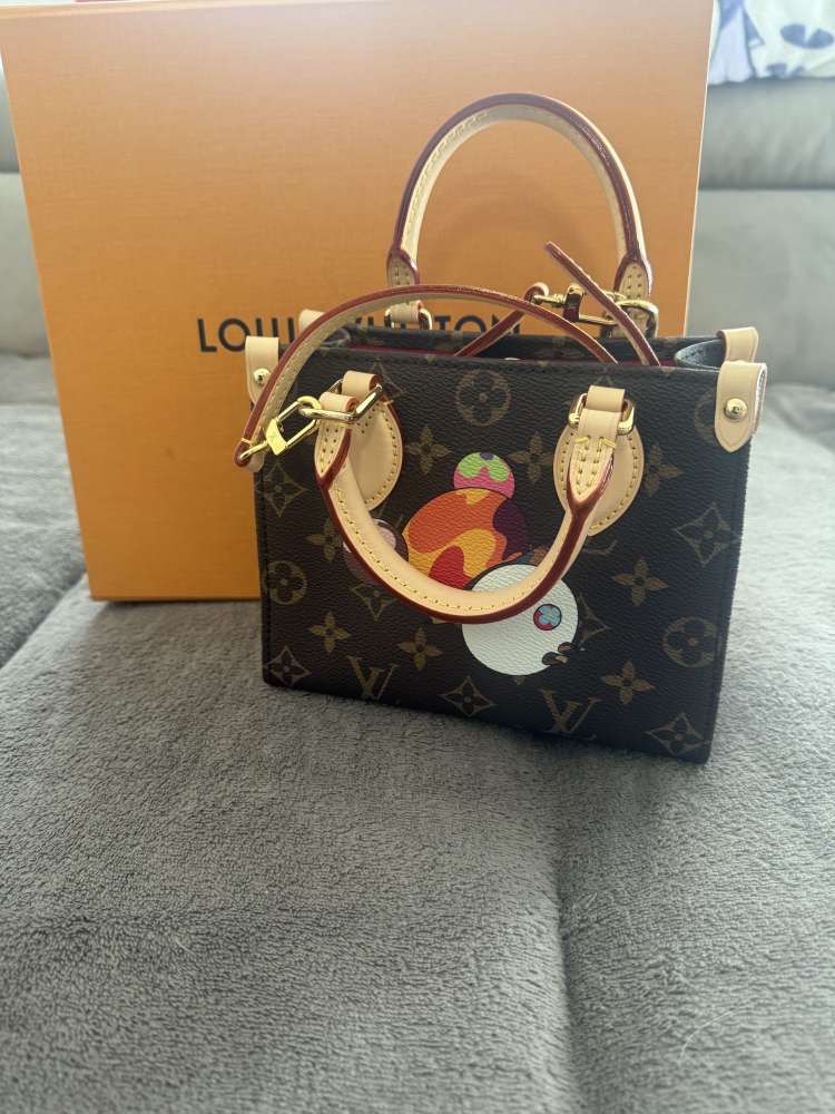 Louis Vuitton x Murakami OnTheGo BB