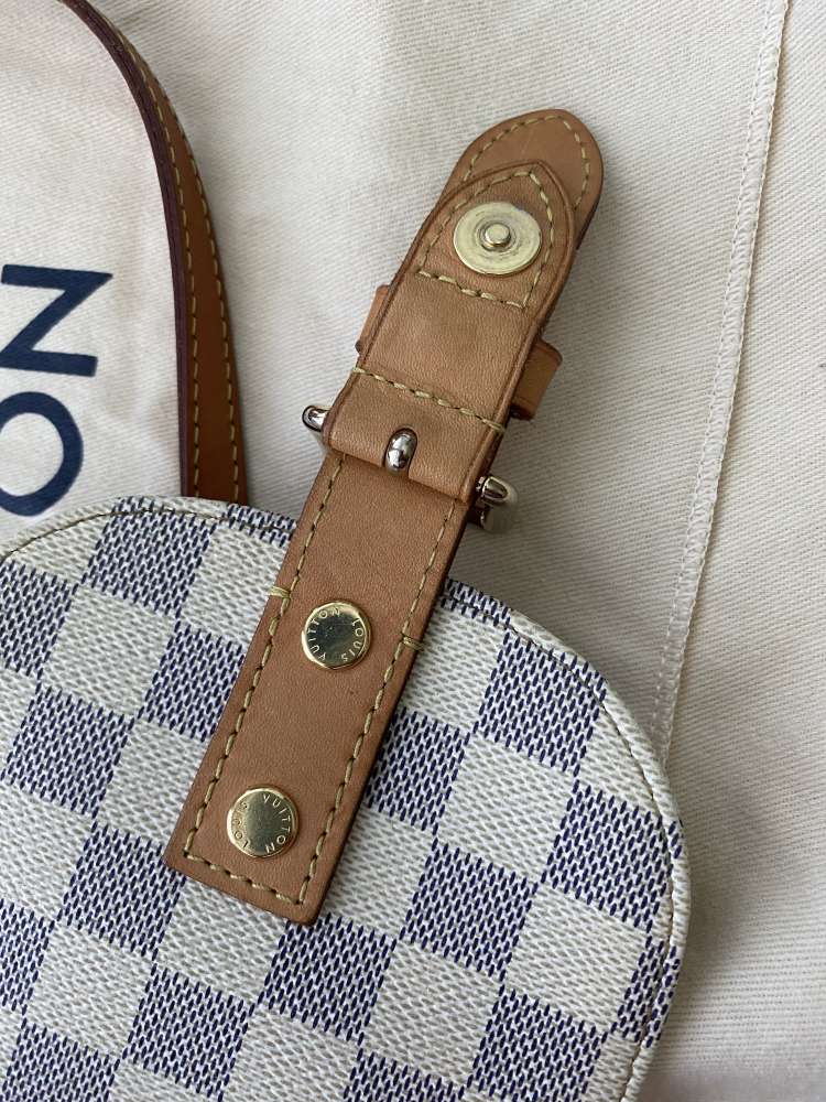 Louis Vuitton Sperone BB