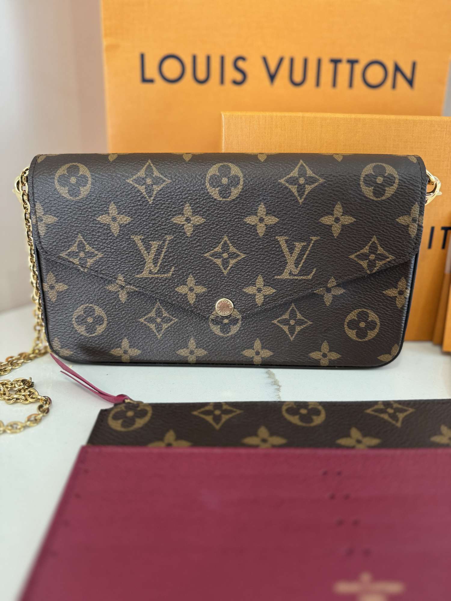 LV Felicie