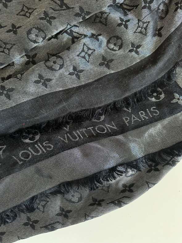 Louis Vuitton šatka