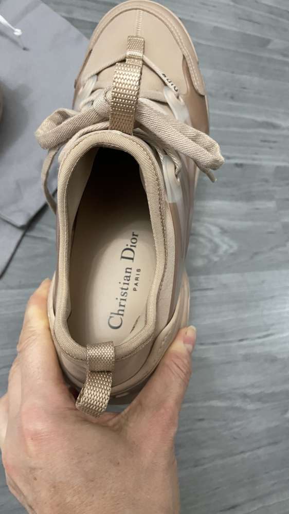 Dior D-Connect Sneakers