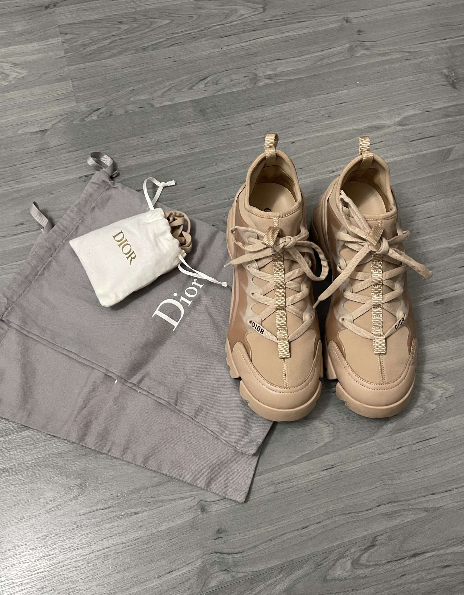 Dior D-Connect Sneakers