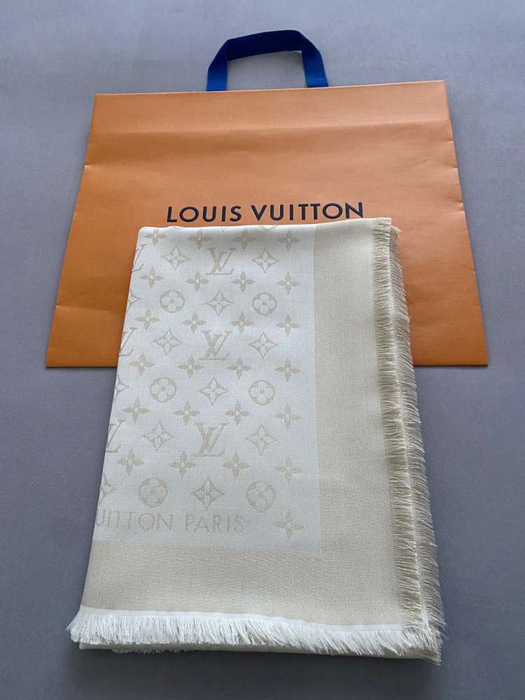 LOUIS VUITTON SHINE SHAWL