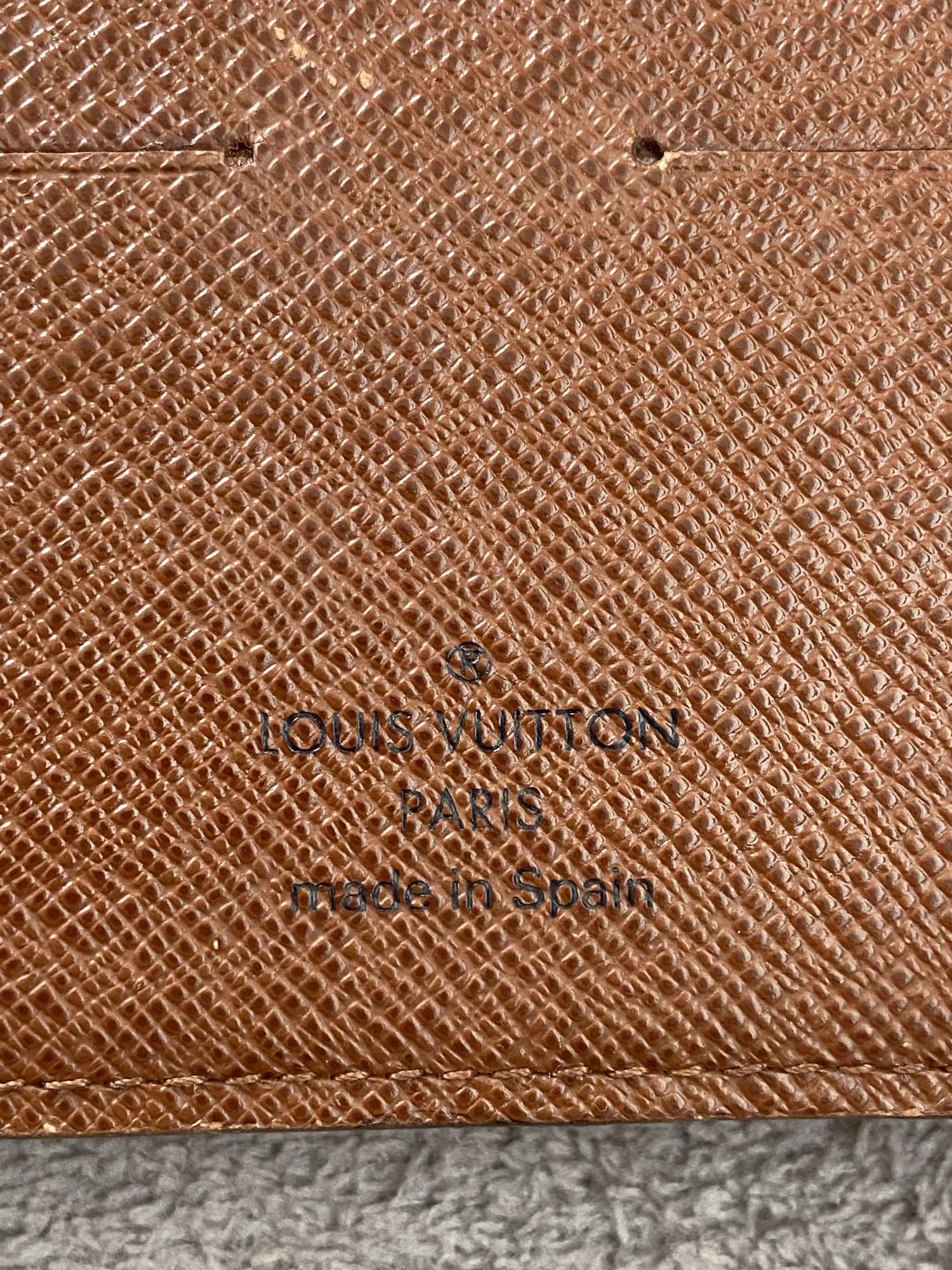 Louis Vuitton penazenka