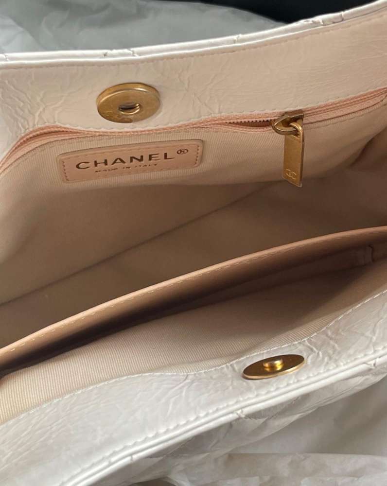 Chanel Hobo