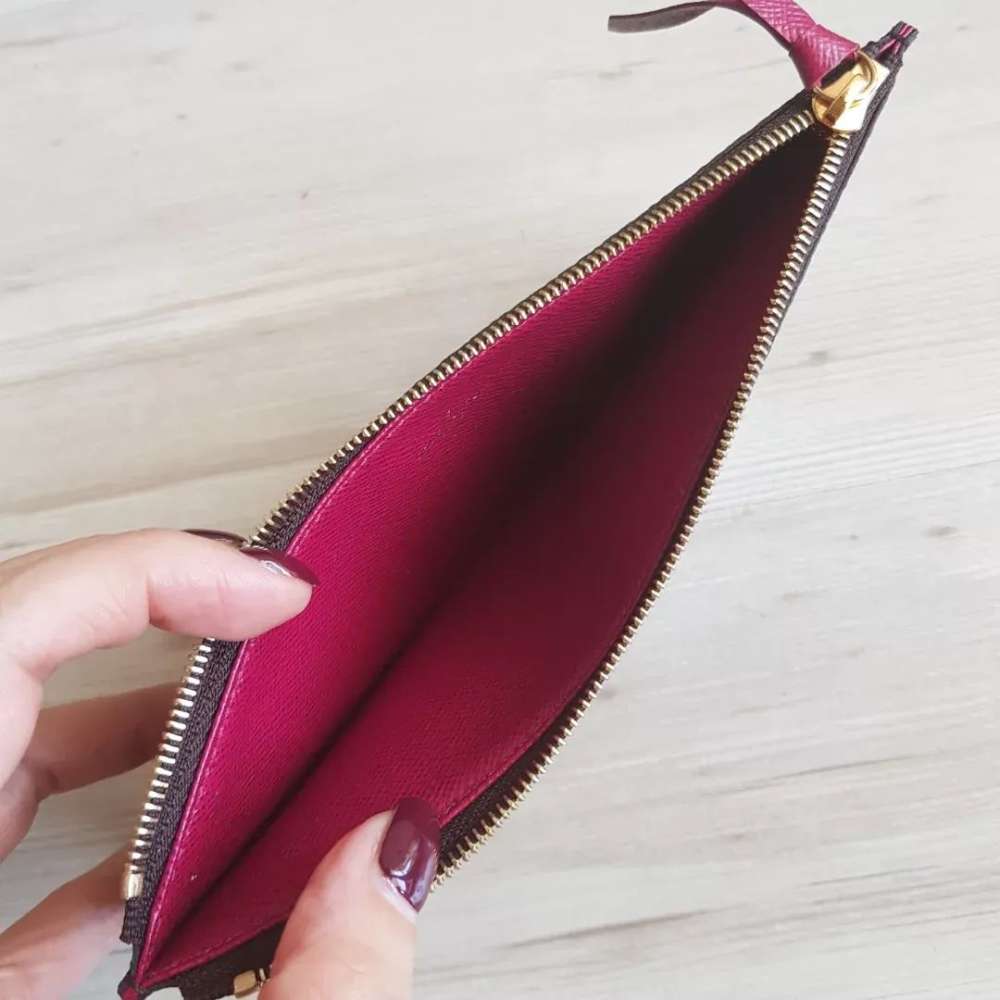 Louis Vuitton Pochette Monogram