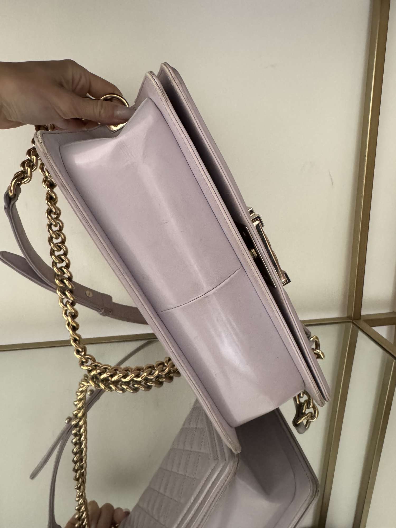 Chanel Purple Quitlted patent leather old medium boy bag