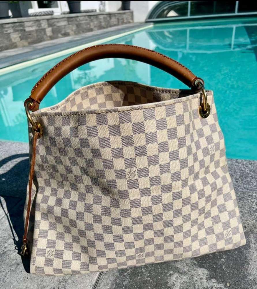 Louis Vuitton Artsy