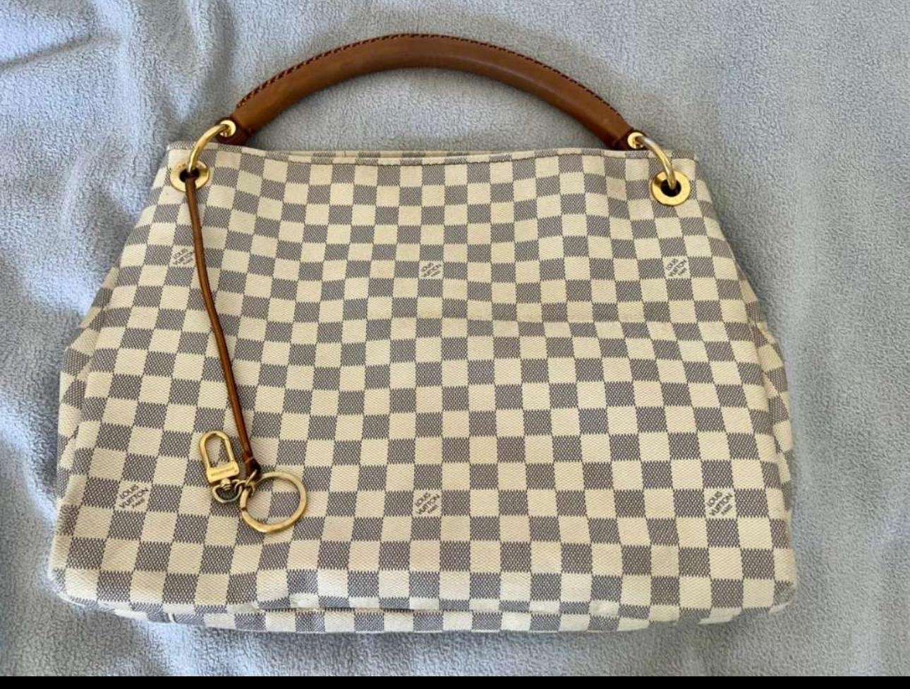 Louis Vuitton Artsy