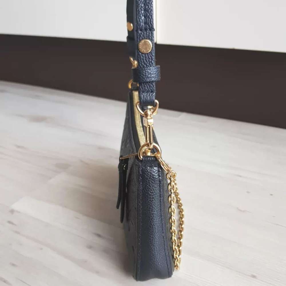 Louis Vuitton Easy Pouch